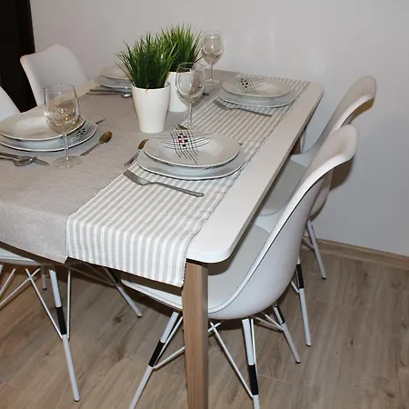 Przy Mocaku Ii Apartman Krakkó